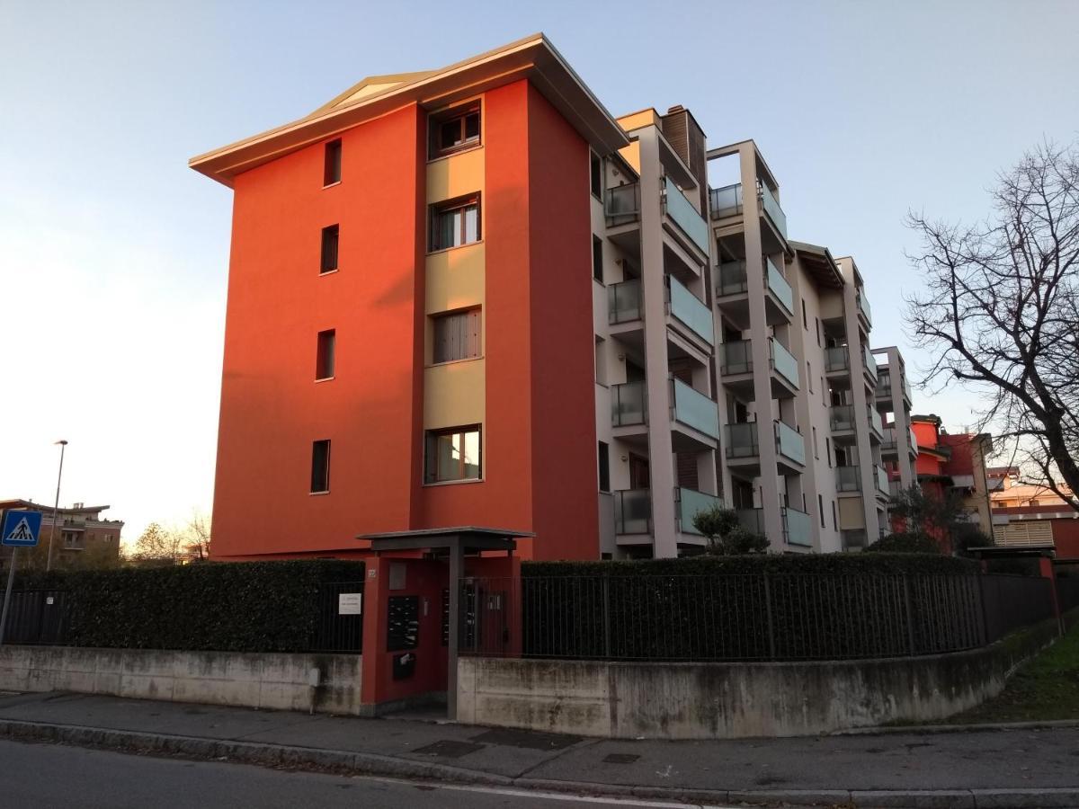 Moderno Trilocale Laura Διαμέρισμα Dalmine Εξωτερικό φωτογραφία